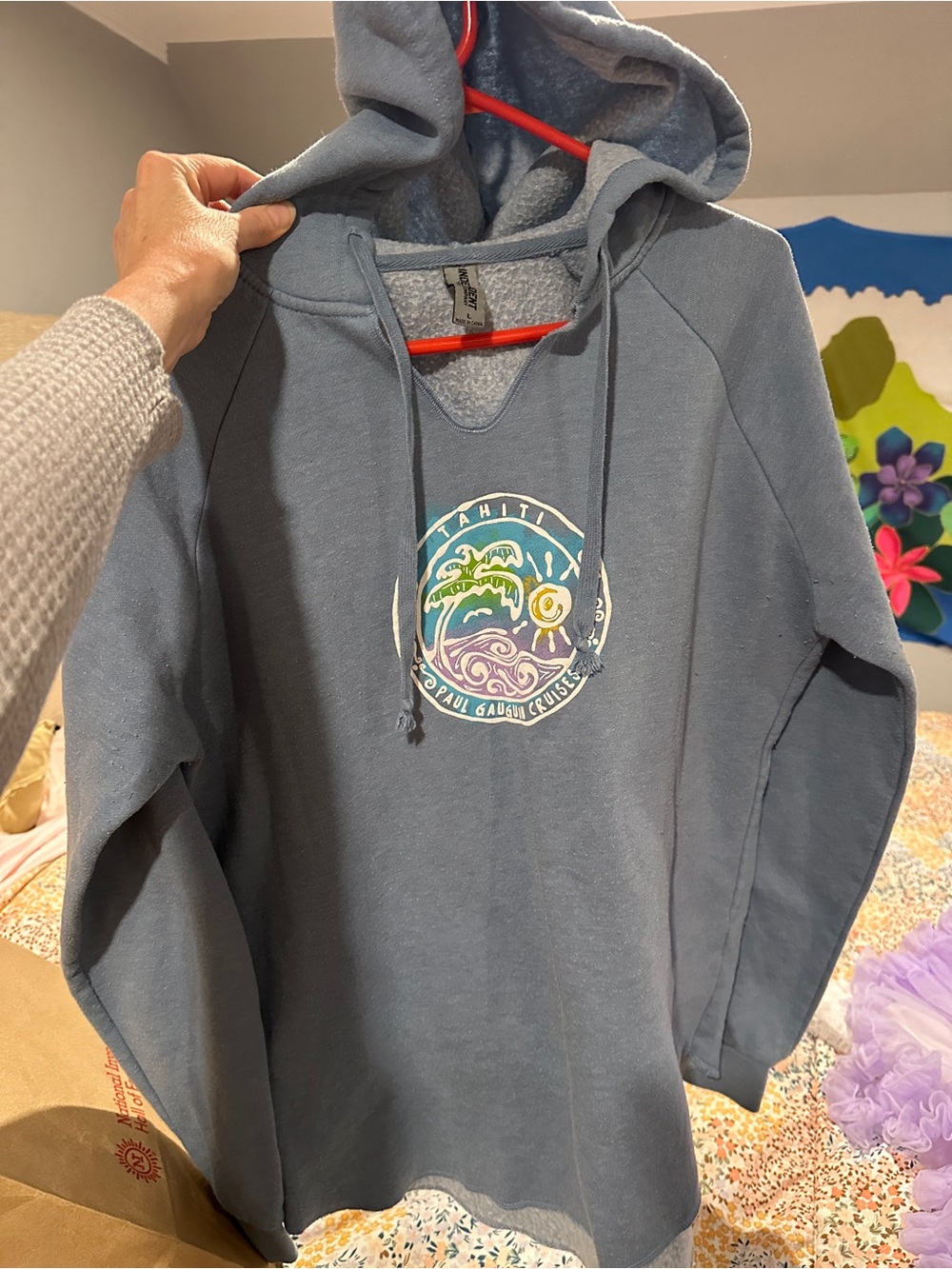 Tahiti Graphic Hooded Pullover Sweatshirt - Slate Blue